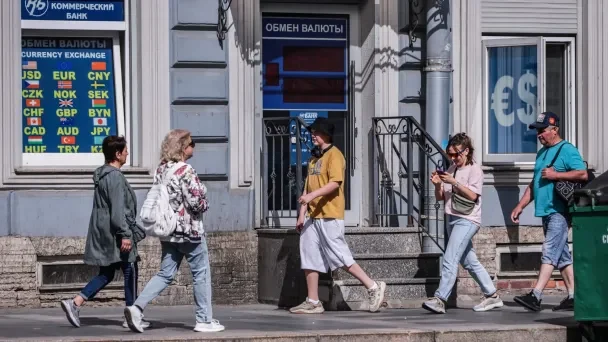 Лучшая валюта: каким должен быть справедливый курс рубля