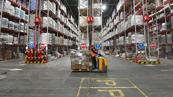 Фулфилмент новости: Wildberries арендовала склад 62 тыс. кв. м в Подмосковье: влияние на селлеров