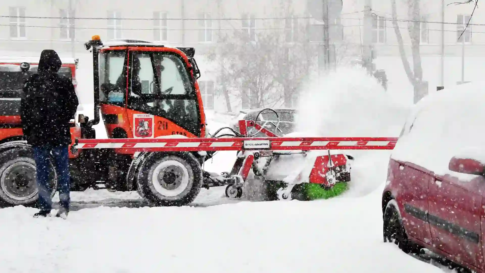 Продажи лопат на маркетплейсах выросли из-за снегопадов | Новости для селлеров