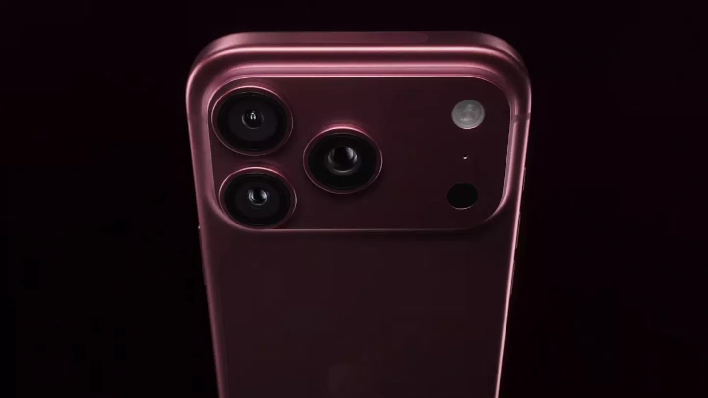 Фулфилмент новости: iPhone Duo в России: предзаказ от 332 тысяч рублей на маркетплейсах