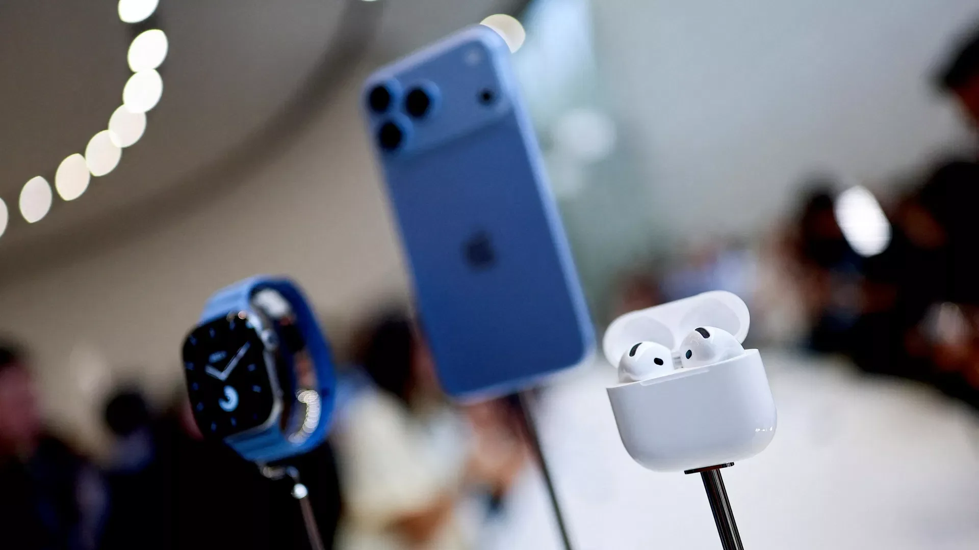 Фулфилмент новости: МТС откроет продажи новых iPhone в ноябре: что ждать селлерам