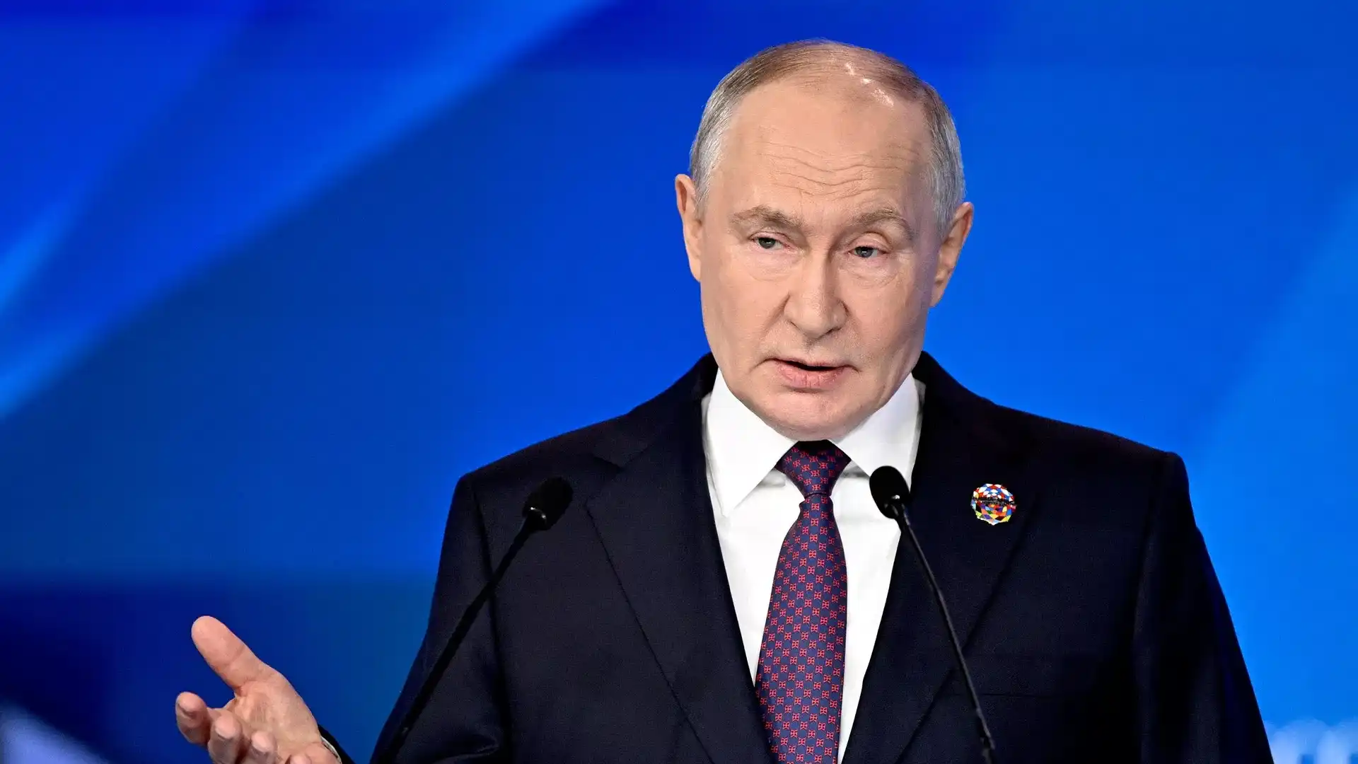 Фулфилмент новости: Путин: маркетплейсы доставят товары из Африки в Москву